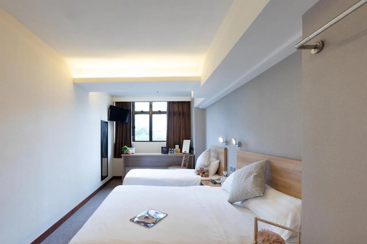 *** Hotel Metacity Living Hong Kong China
