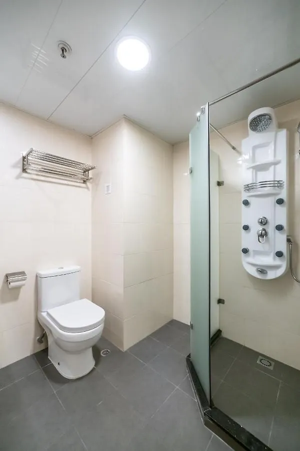 Hotel Metacity Living Hong Kong